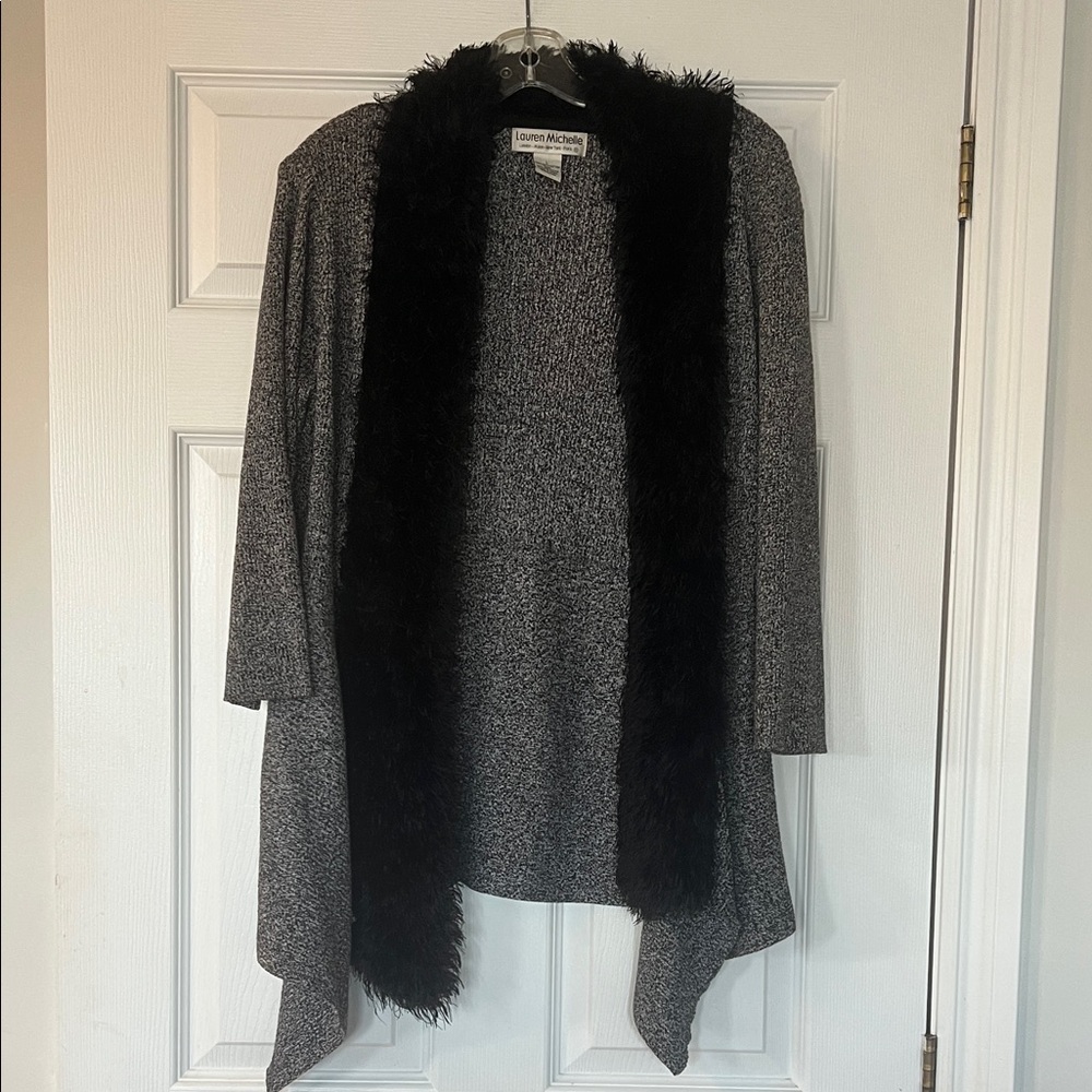 4/$20 Lauren Michelle Women's Gray Cardigan with Black Trim